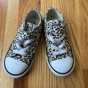 CONVERSE TODDLER CHUCK TAYLOR ALL STARS SNEAKERS